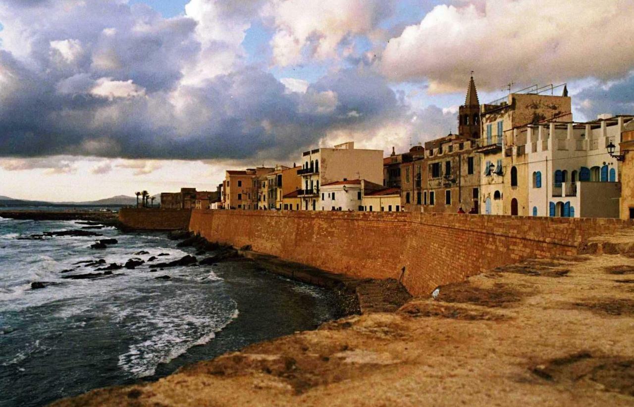 B&B In Centro Alghero Exterior foto